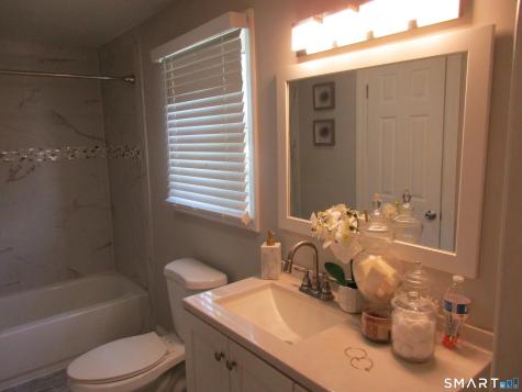 2 Timberland Drive West Haven CT 06516