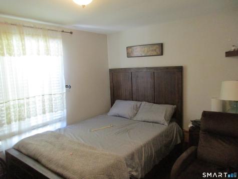 2 Timberland Drive West Haven CT 06516