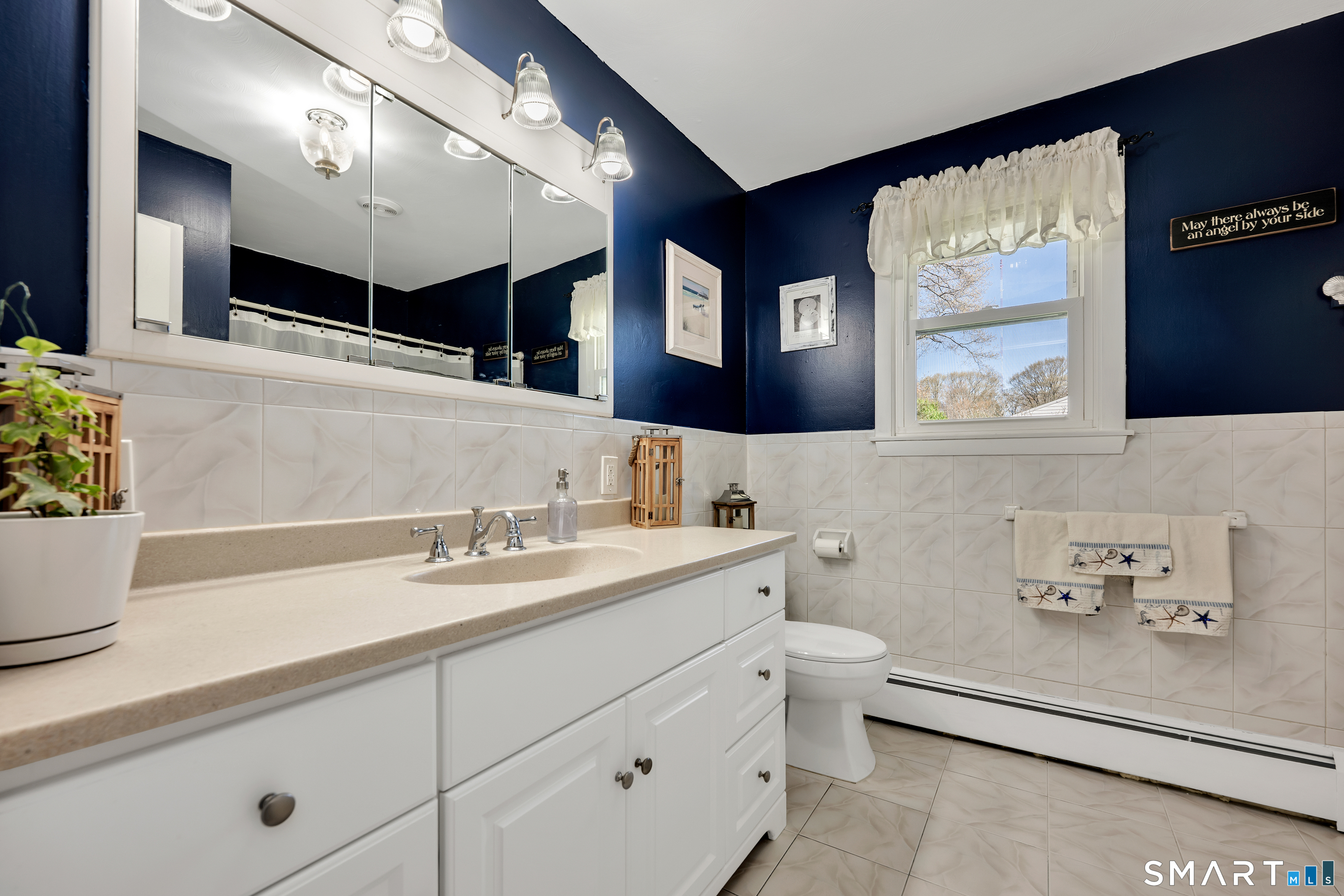 106 Debbie Lane Naugatuck CT 06770