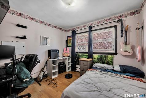 106 Debbie Lane Naugatuck CT 06770