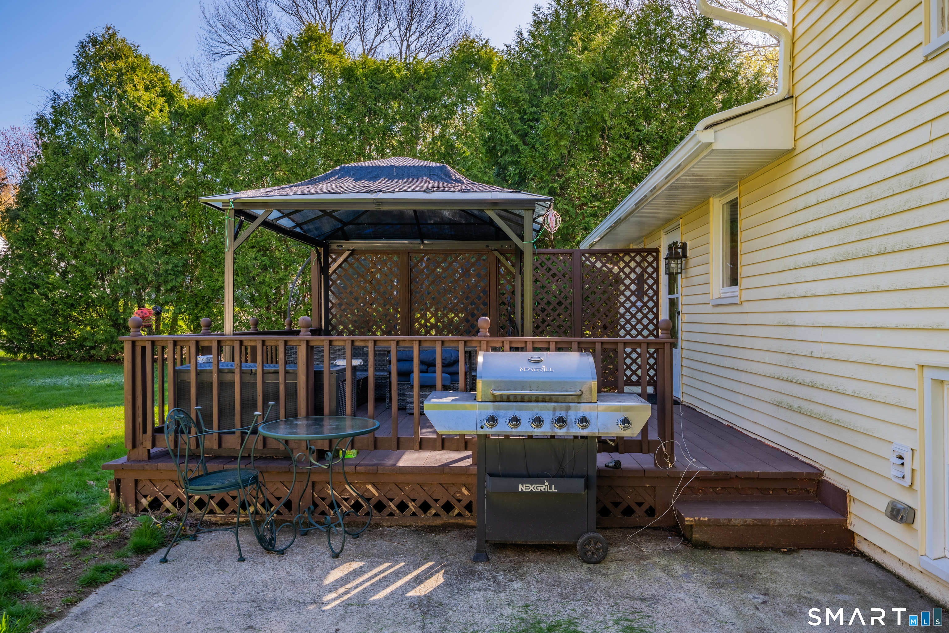 106 Debbie Lane Naugatuck CT 06770