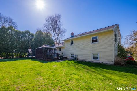106 Debbie Lane Naugatuck CT 06770