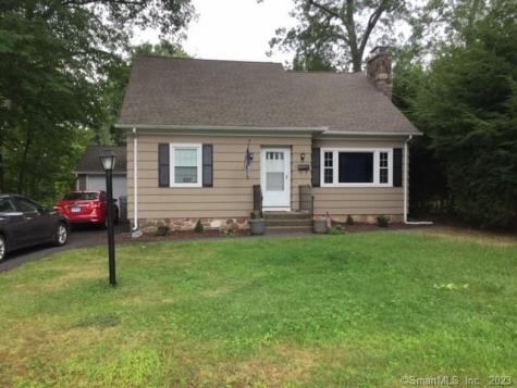 21 Lancaster Road Bristol CT 06010