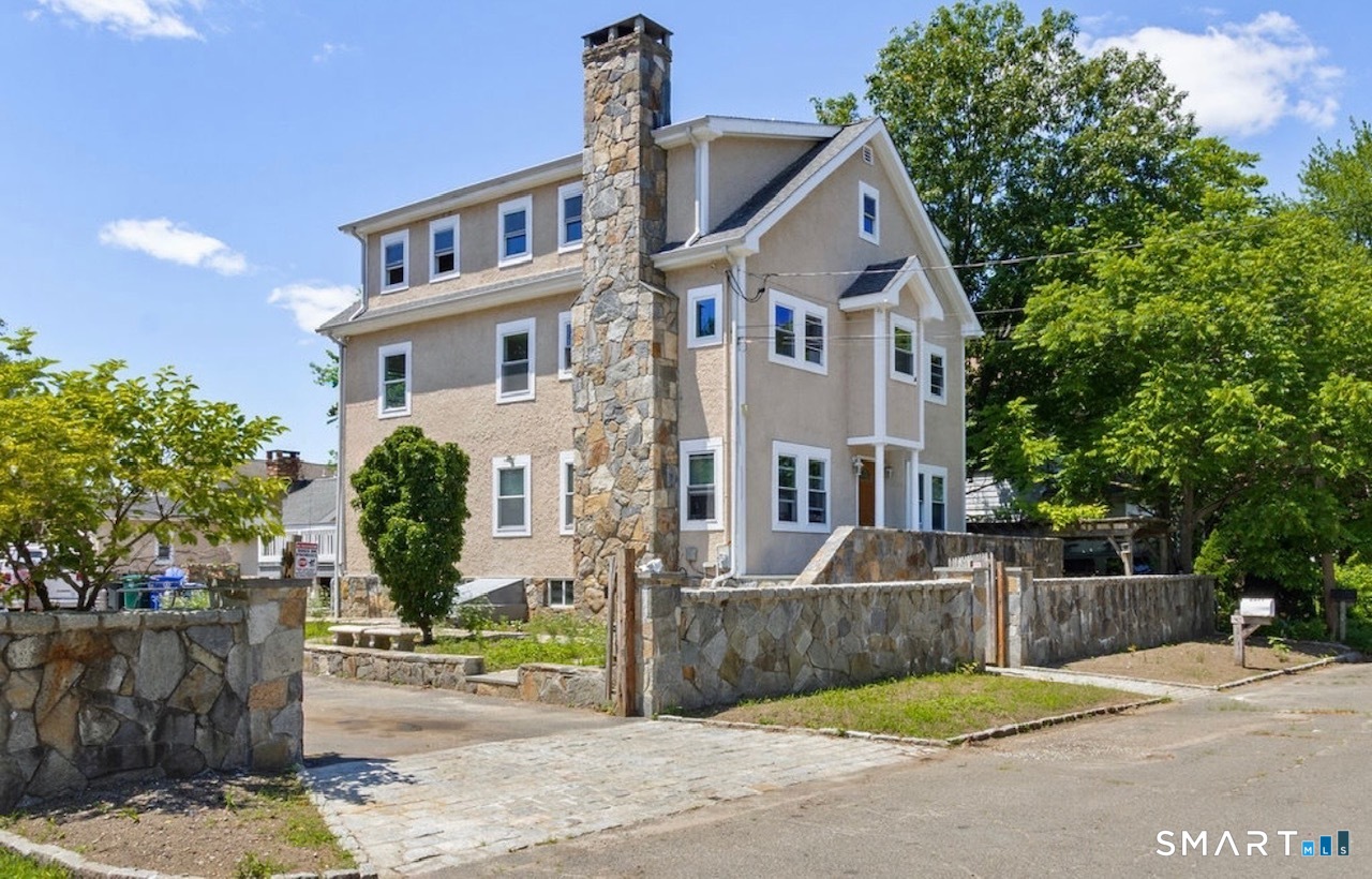 145 Dewey Street Stratford CT 06615