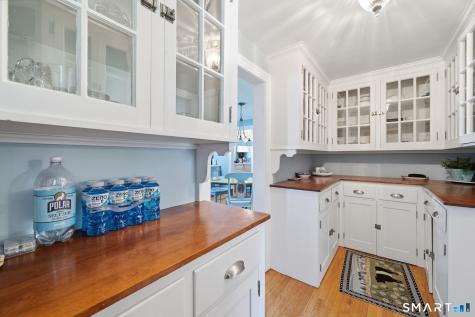 28 Colony Road West Hartford CT 06117