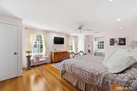 28 Colony Road West Hartford CT 06117