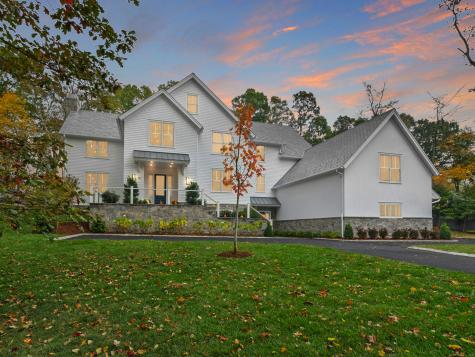 10 Stony Brook Road Darien CT 06820