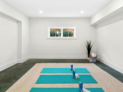 10 Stony Brook Road Darien CT 06820