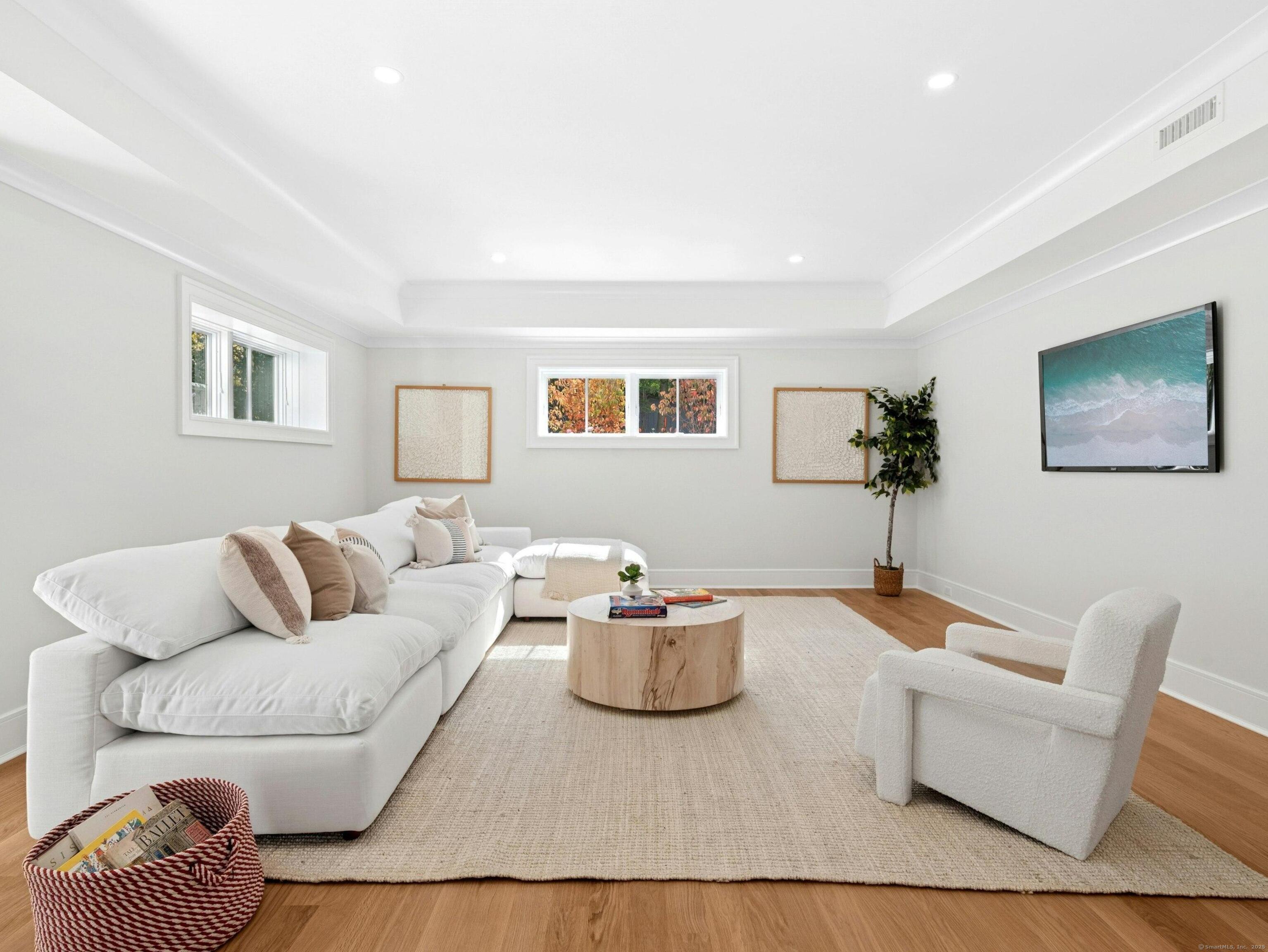 10 Stony Brook Road Darien CT 06820