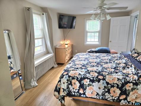 118 Saint Charles Street West Hartford CT 06119