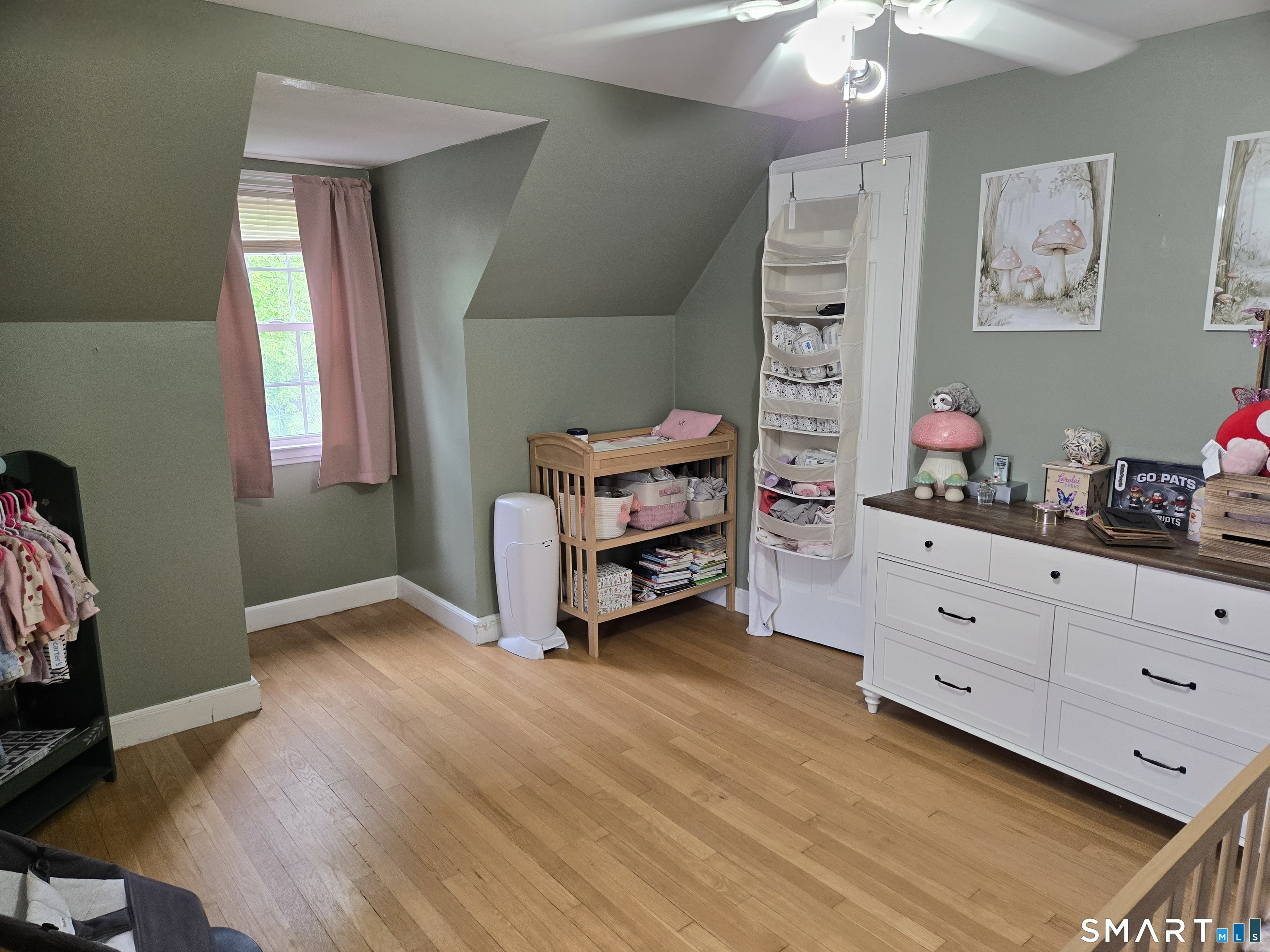 118 Saint Charles Street West Hartford CT 06119