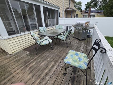 118 Saint Charles Street West Hartford CT 06119