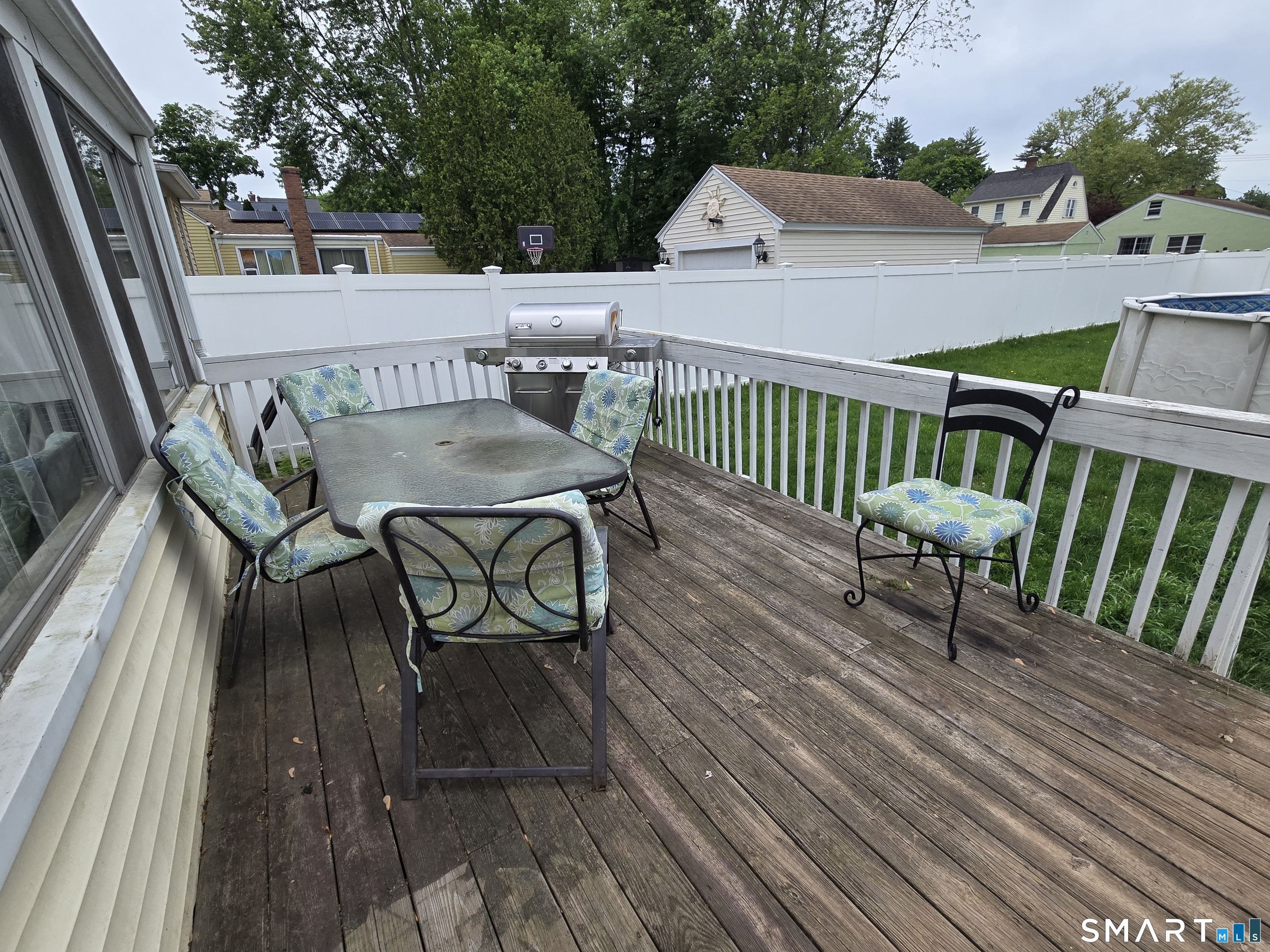 118 Saint Charles Street West Hartford CT 06119