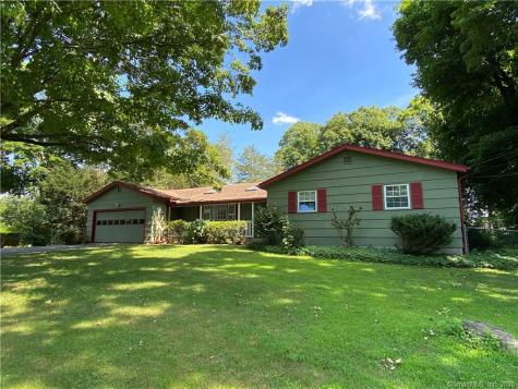 9 Nettleton Avenue Newtown CT 06470
