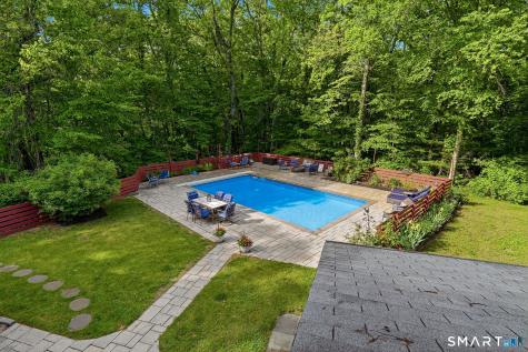 24 Jericho Drive Old Lyme CT 06371