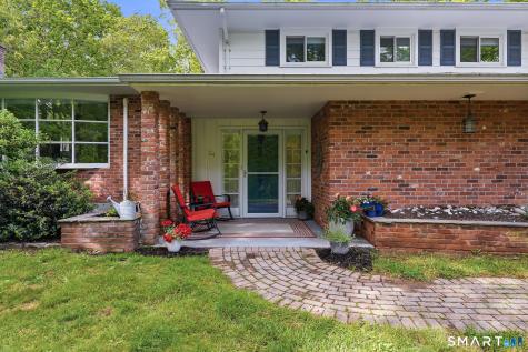 24 Jericho Drive Old Lyme CT 06371