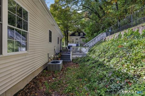 35 Woodbridge Avenue Ansonia CT 06401