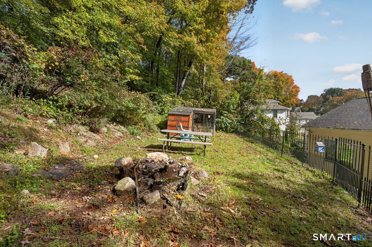 35 Woodbridge Avenue Ansonia CT 06401