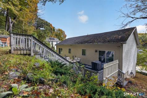35 Woodbridge Avenue Ansonia CT 06401