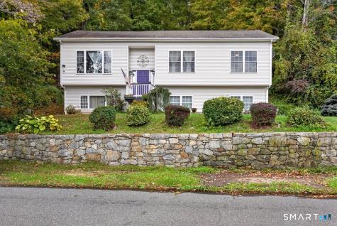35 Woodbridge Avenue Ansonia CT 06401