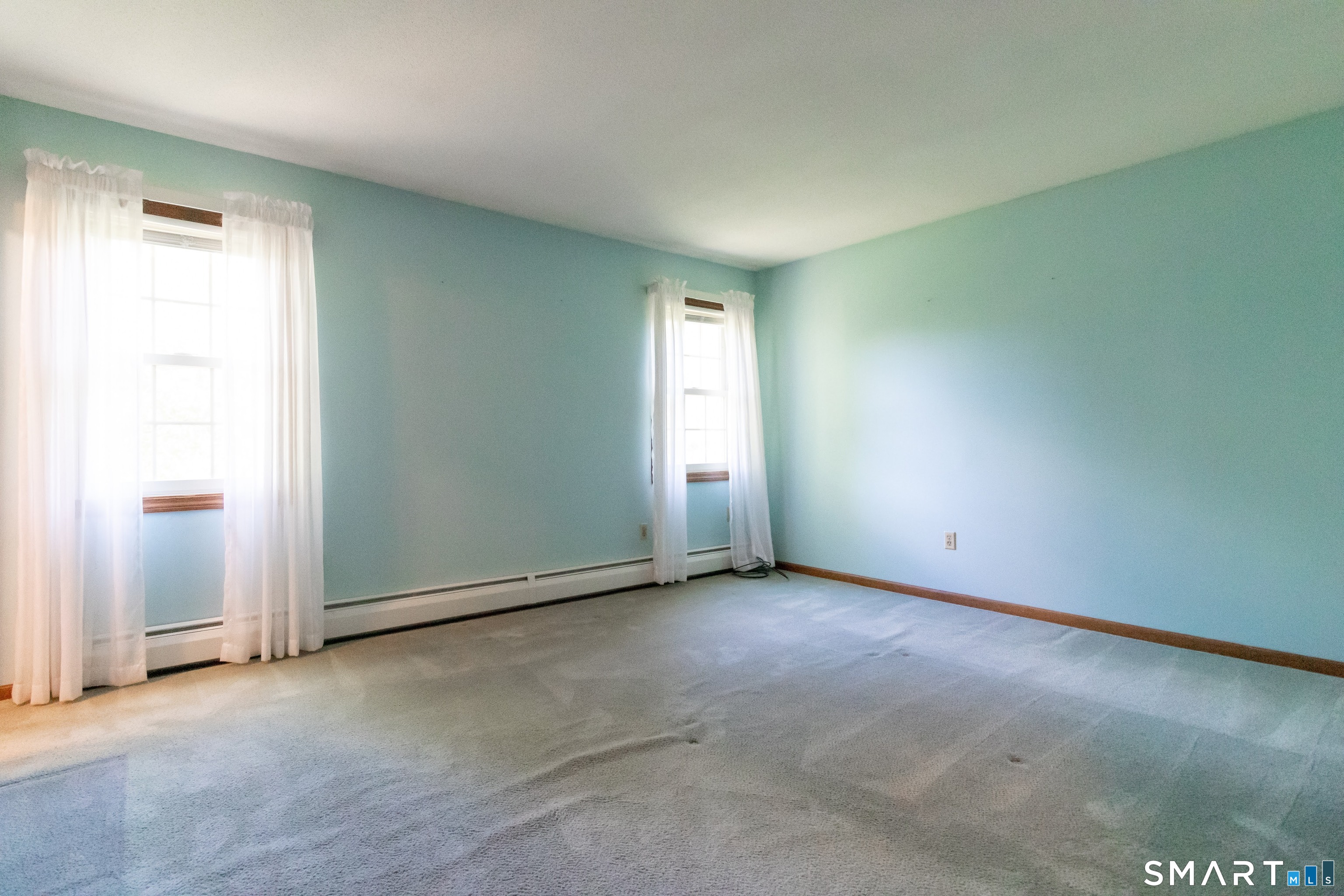 15 Kennedy Road Windsor CT 06095