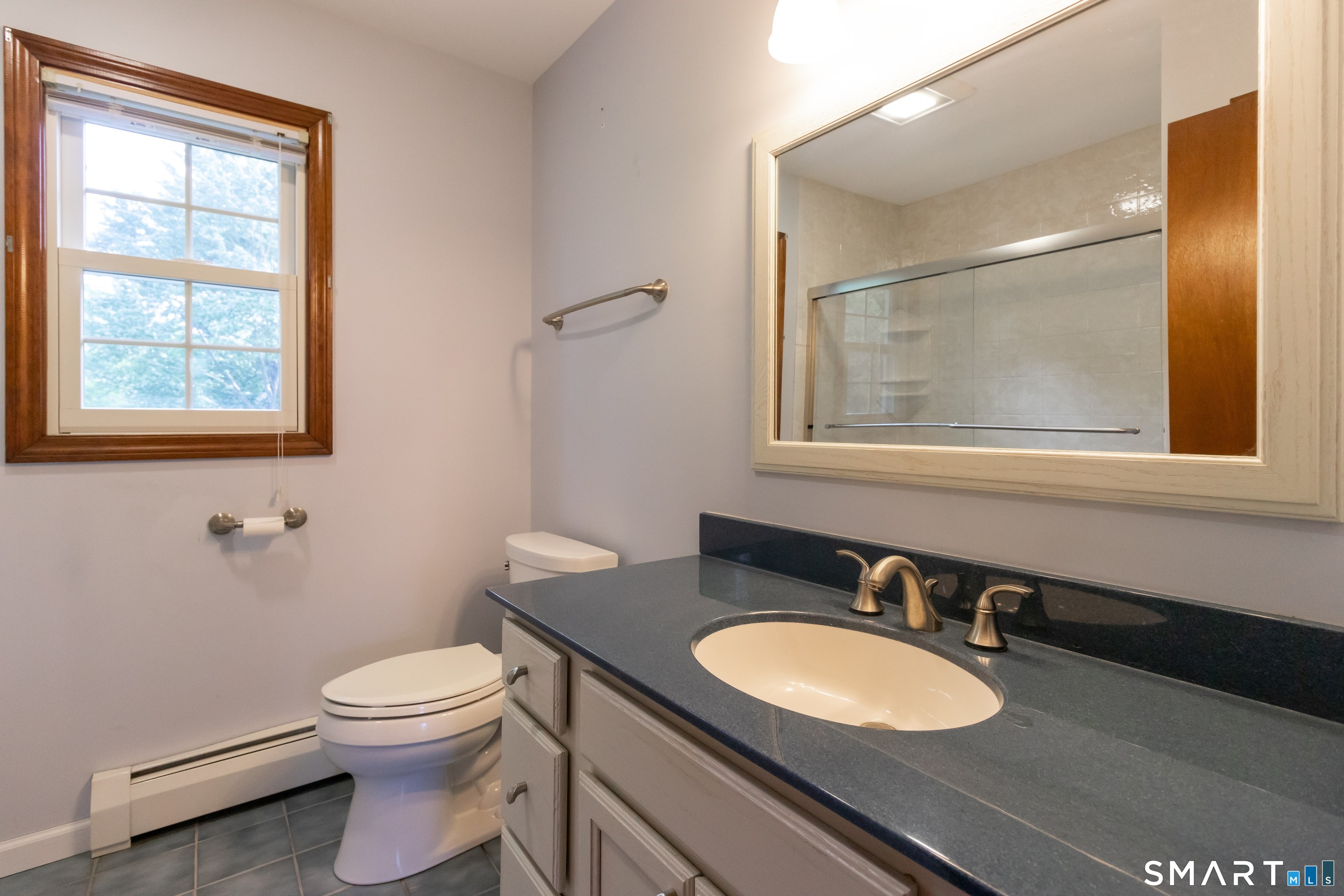 15 Kennedy Road Windsor CT 06095