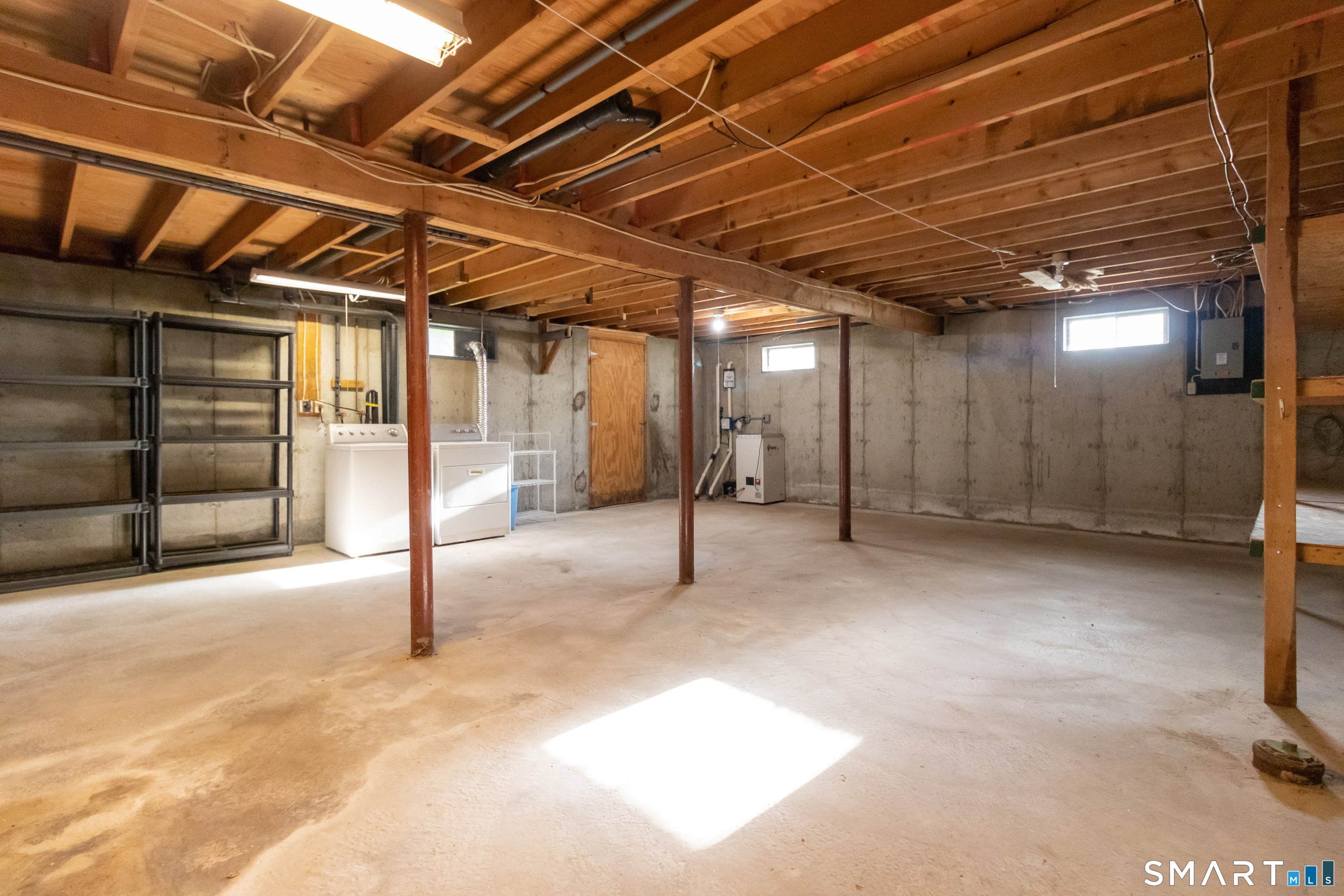 15 Kennedy Road Windsor CT 06095