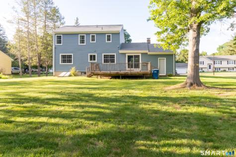 15 Kennedy Road Windsor CT 06095