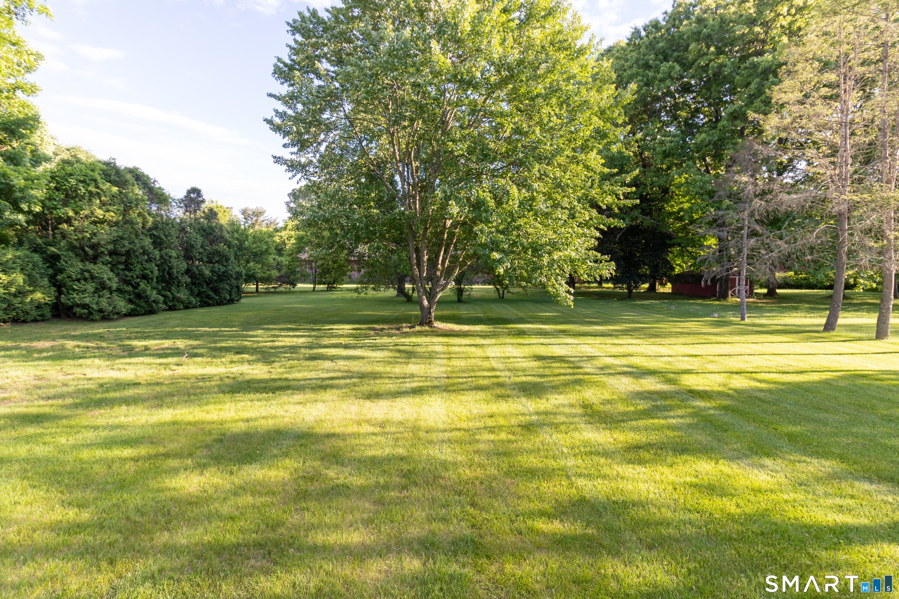 15 Kennedy Road Windsor CT 06095