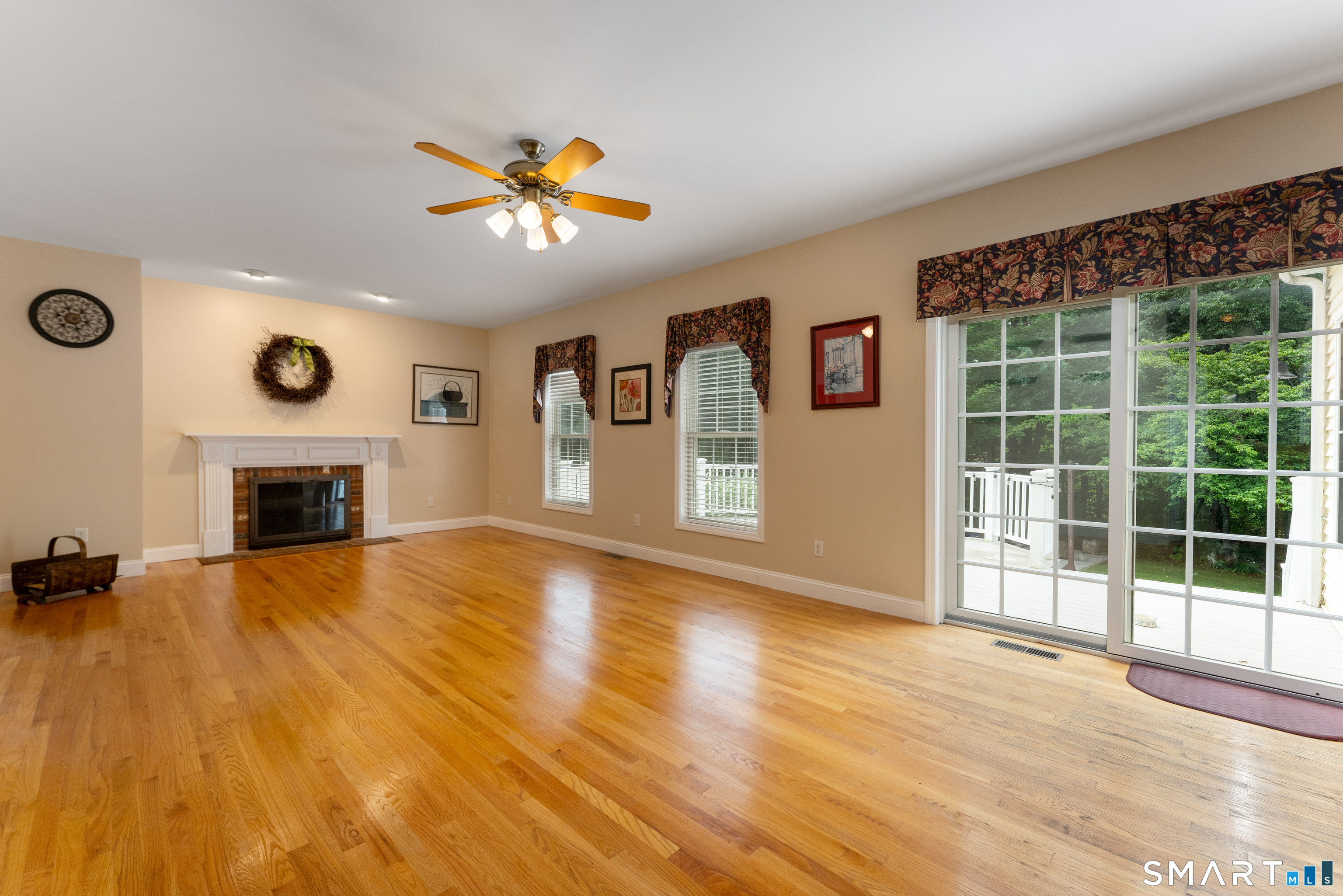 36 Feather Lane Guilford CT 06437