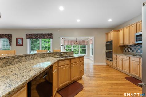 36 Feather Lane Guilford CT 06437