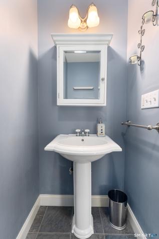 36 Feather Lane Guilford CT 06437