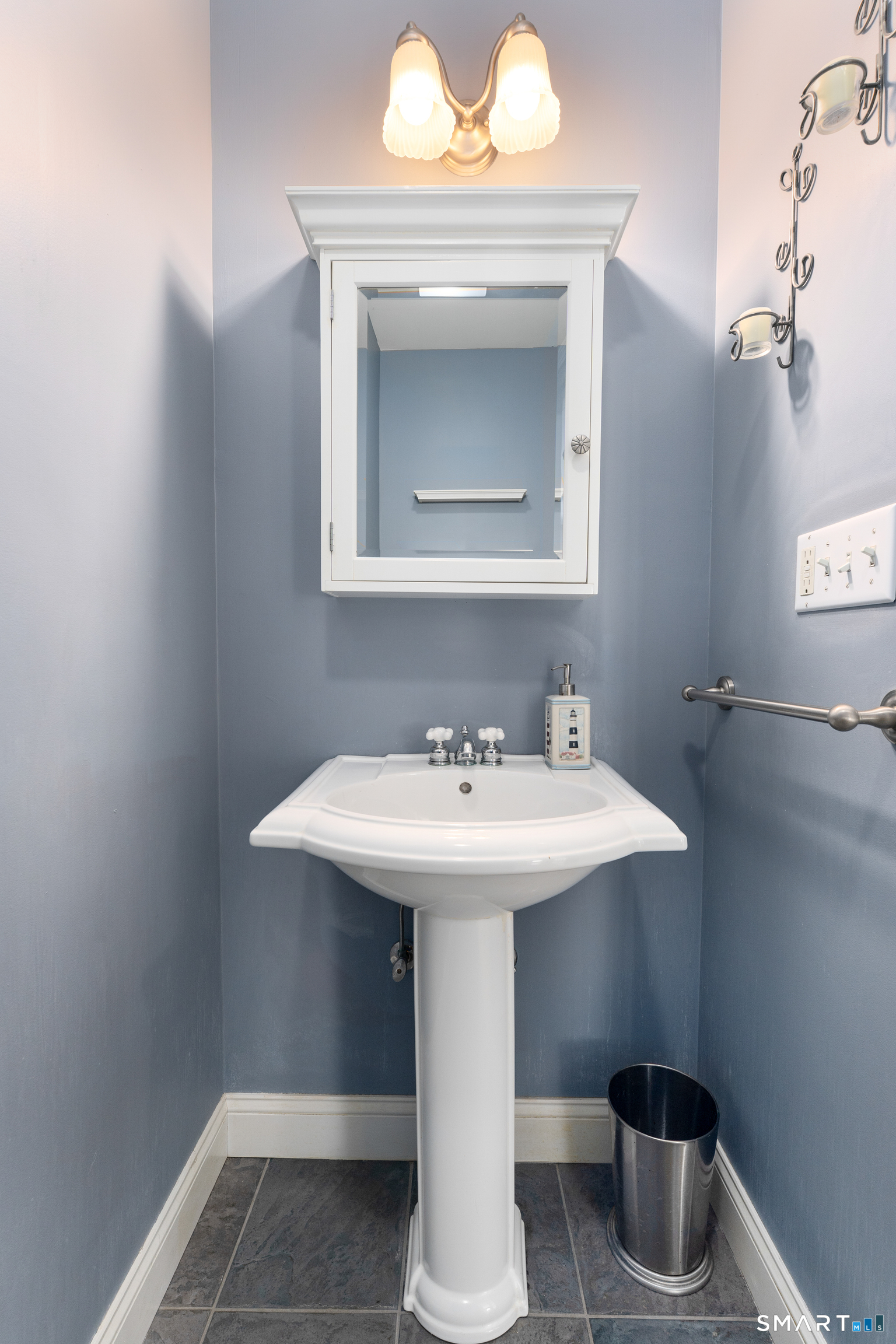 36 Feather Lane Guilford CT 06437