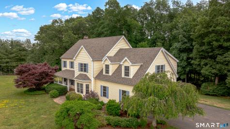 36 Feather Lane Guilford CT 06437
