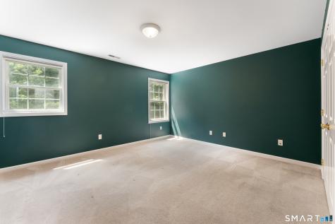 36 Feather Lane Guilford CT 06437