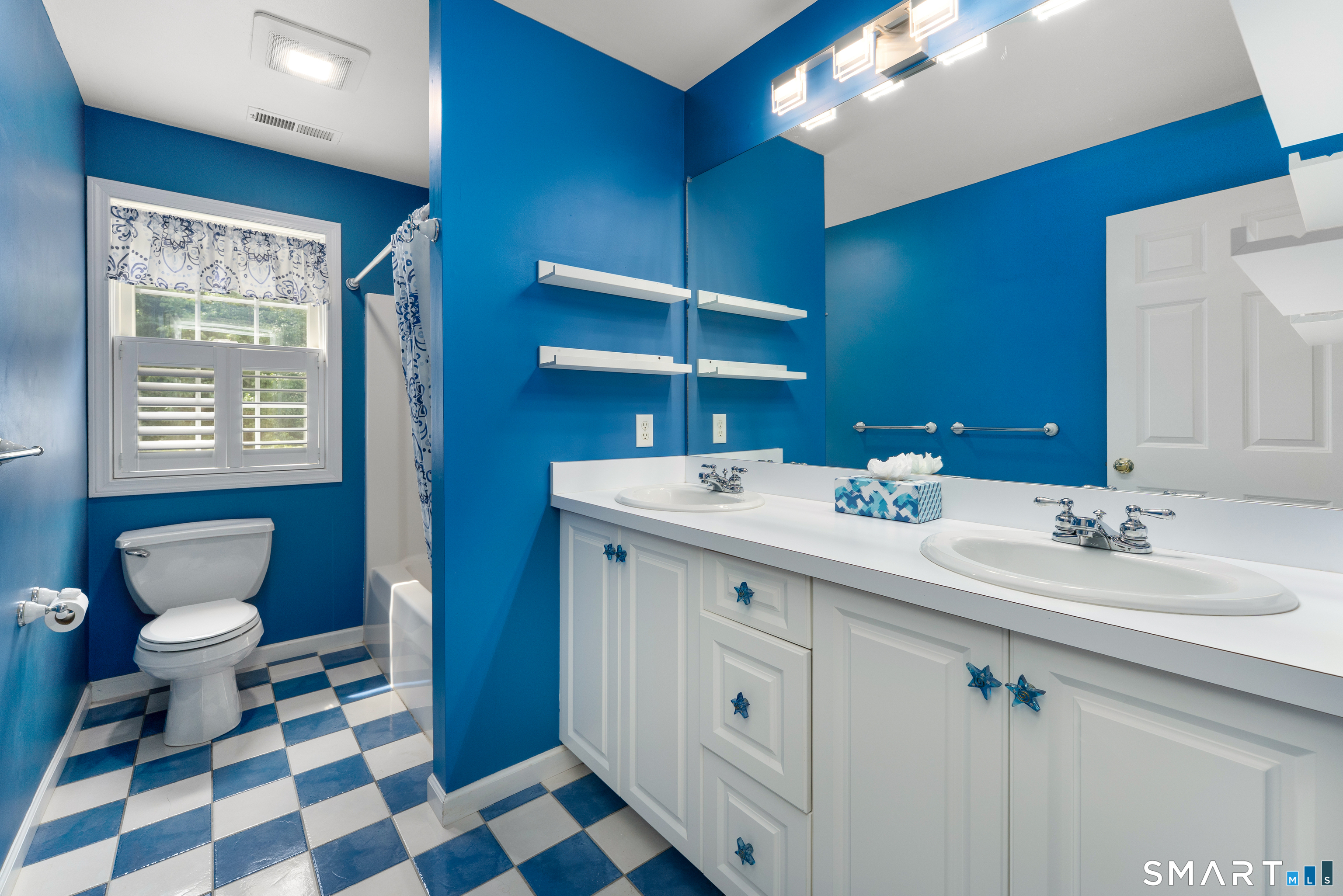 36 Feather Lane Guilford CT 06437
