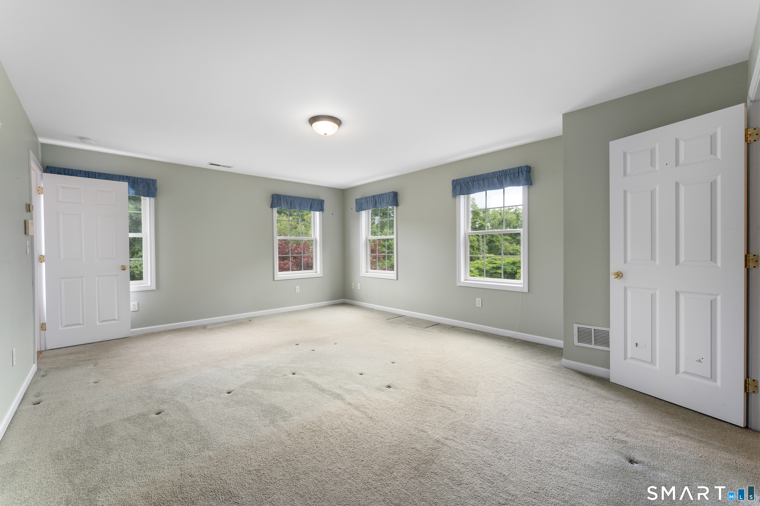36 Feather Lane Guilford CT 06437