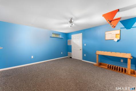 36 Feather Lane Guilford CT 06437
