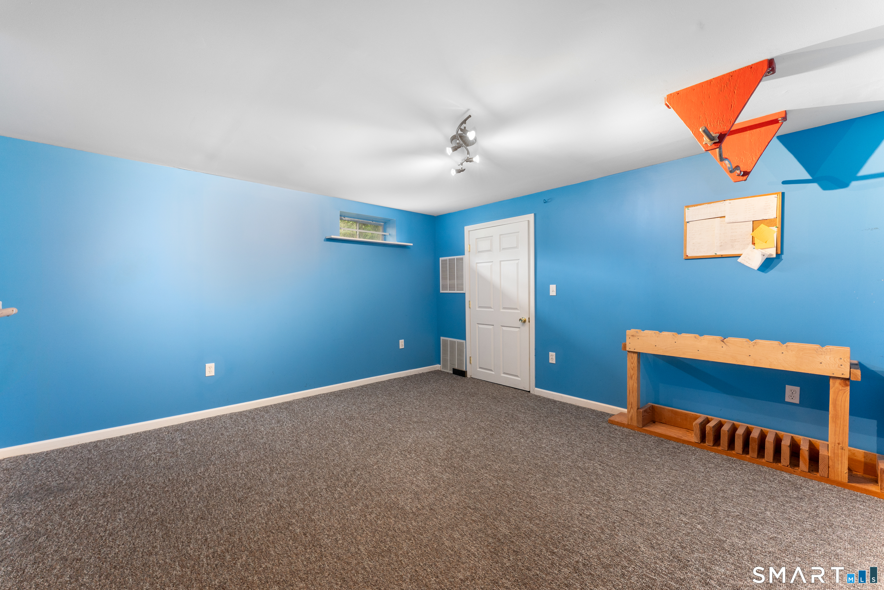 36 Feather Lane Guilford CT 06437