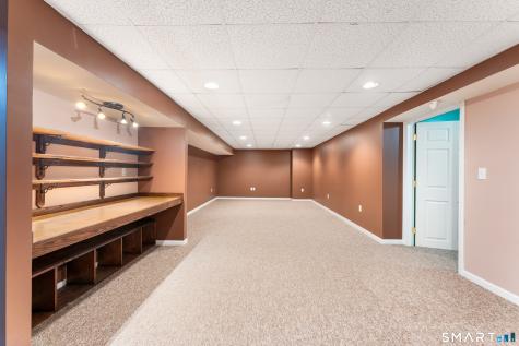 36 Feather Lane Guilford CT 06437