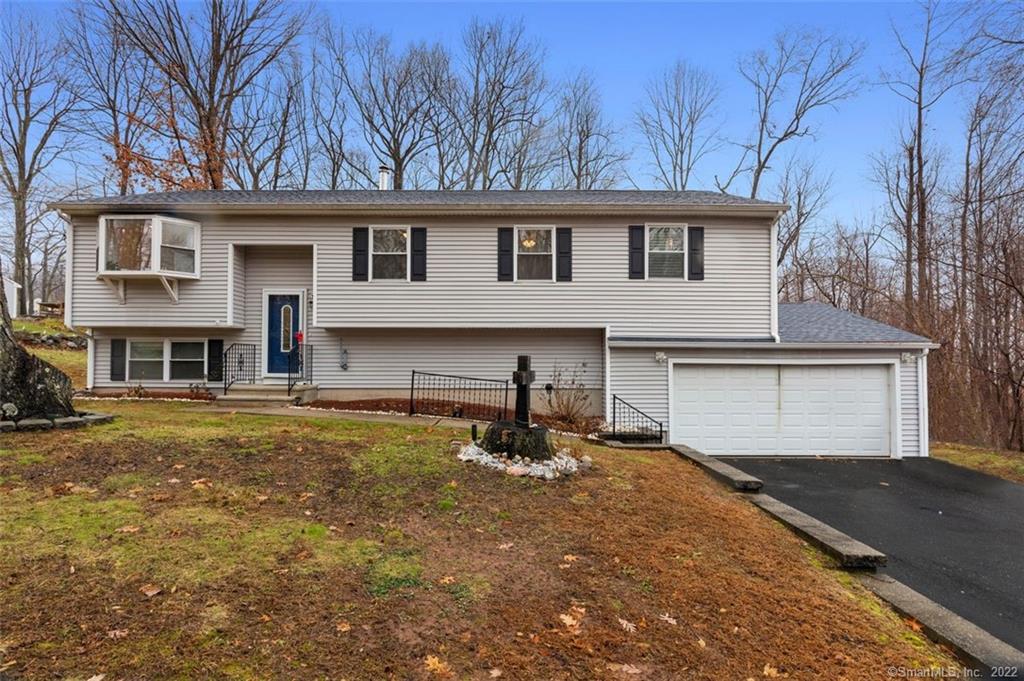 331 Deerfield Drive Hamden CT 06518