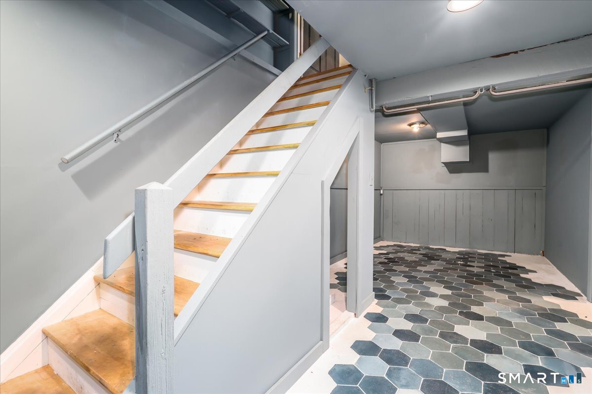 16 Ironwood Lane New Milford CT 06776