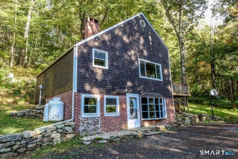 16 Ironwood Lane New Milford CT 06776