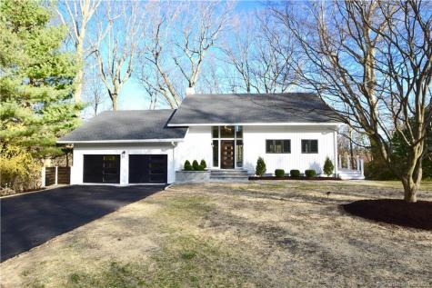 653 Hollydale Road Fairfield CT 06824