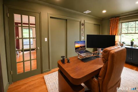 5 Hanover Road Newtown CT 06470
