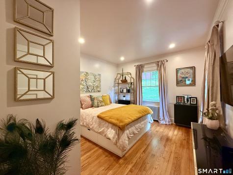 5 Hanover Road Newtown CT 06470
