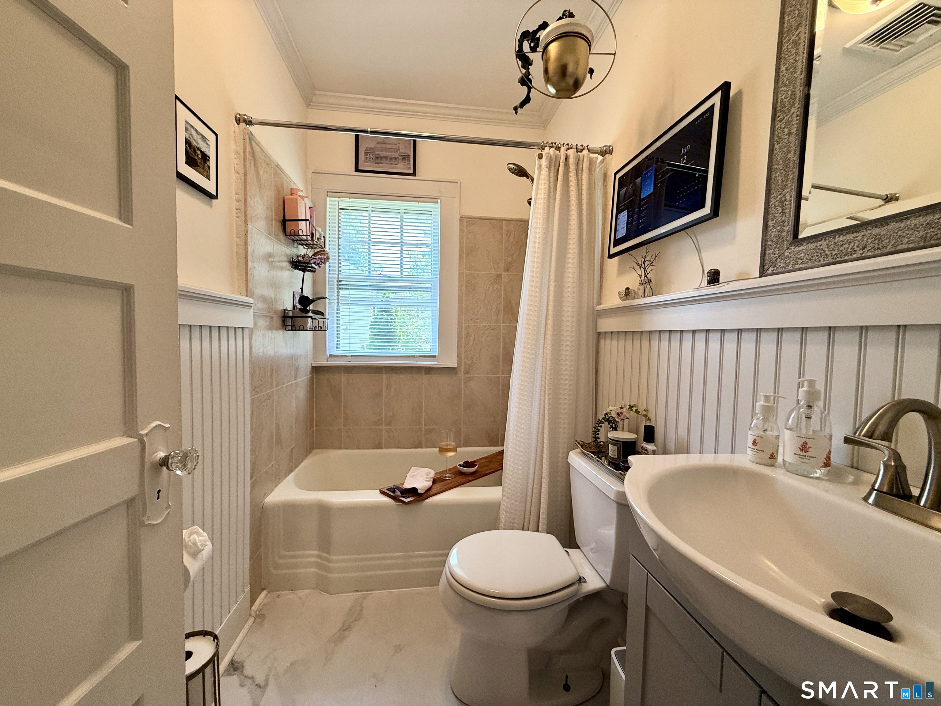 5 Hanover Road Newtown CT 06470