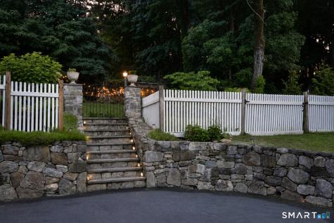 5 Hanover Road Newtown CT 06470