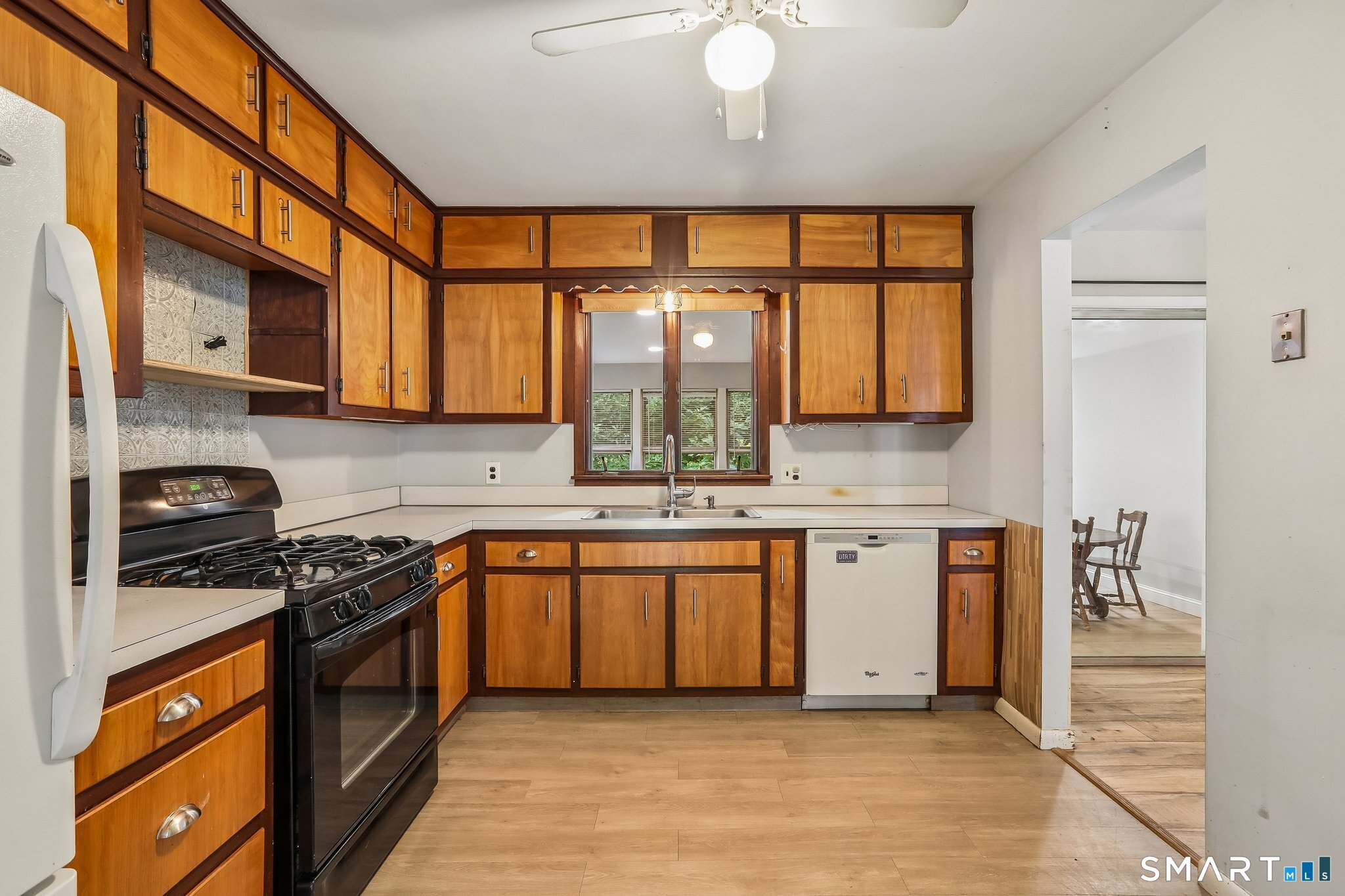 25 Woodbury Drive Danbury CT 06811