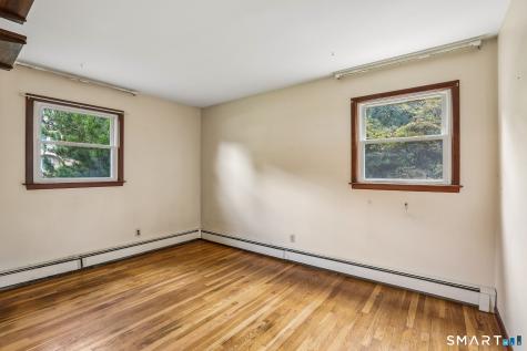 25 Woodbury Drive Danbury CT 06811